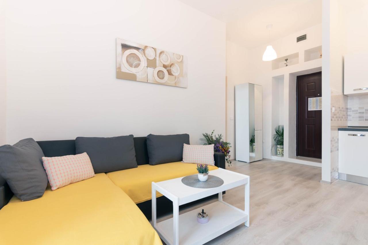 Apartment Ana Pula Exterior foto